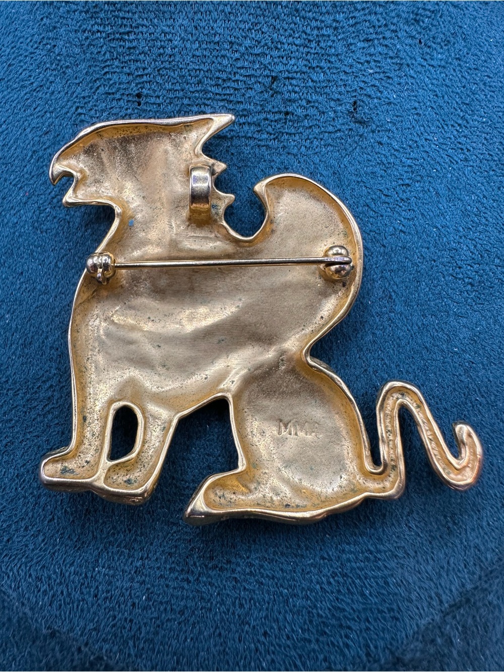 Metropolitan Museum Of Art (MMA) Gold Griffin Brooch Pendant - Picture 9 of 10